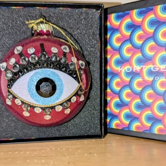 Kurt Geiger 🎁Collectible RARE Holiday Ornament NIB SOLD OUT - Picture 5 of 7